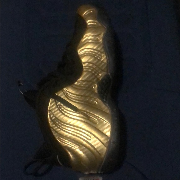 Foam - Picture 2 of 2